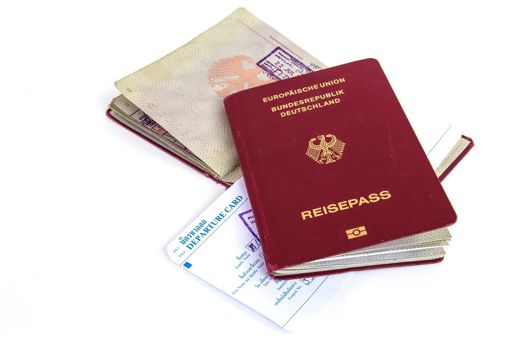 Germany passports and visas - DokumentenBeratung Führerschein oder deutschen Reisepass online kaufen?
